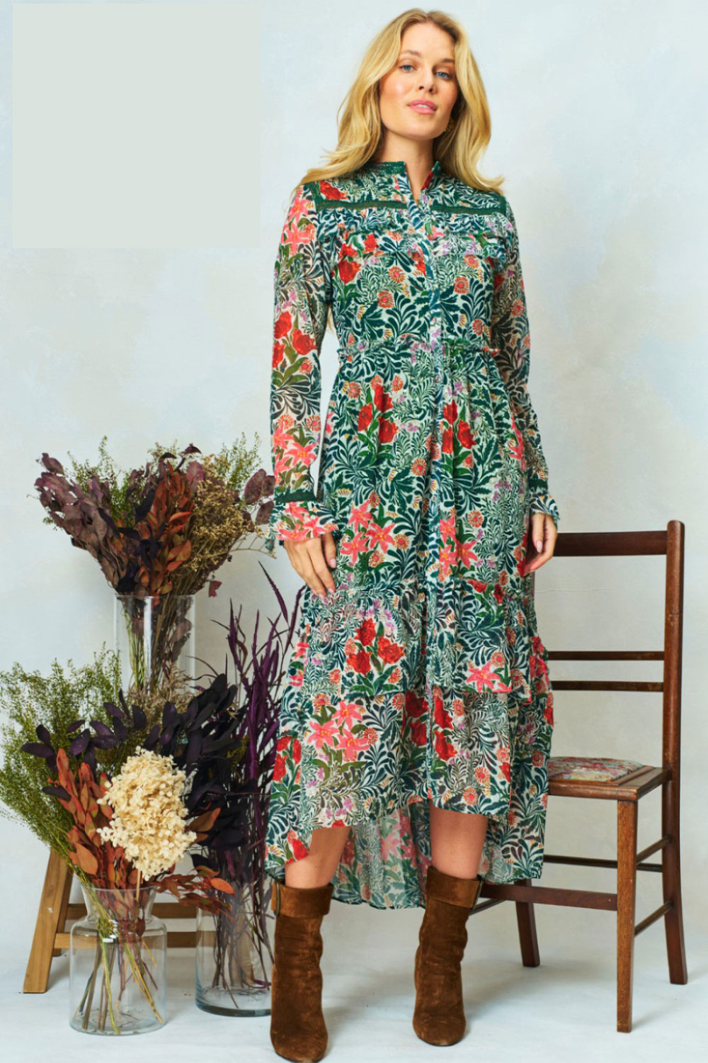 Robin DressWomen's Long Sleeve Floral Midi Dress